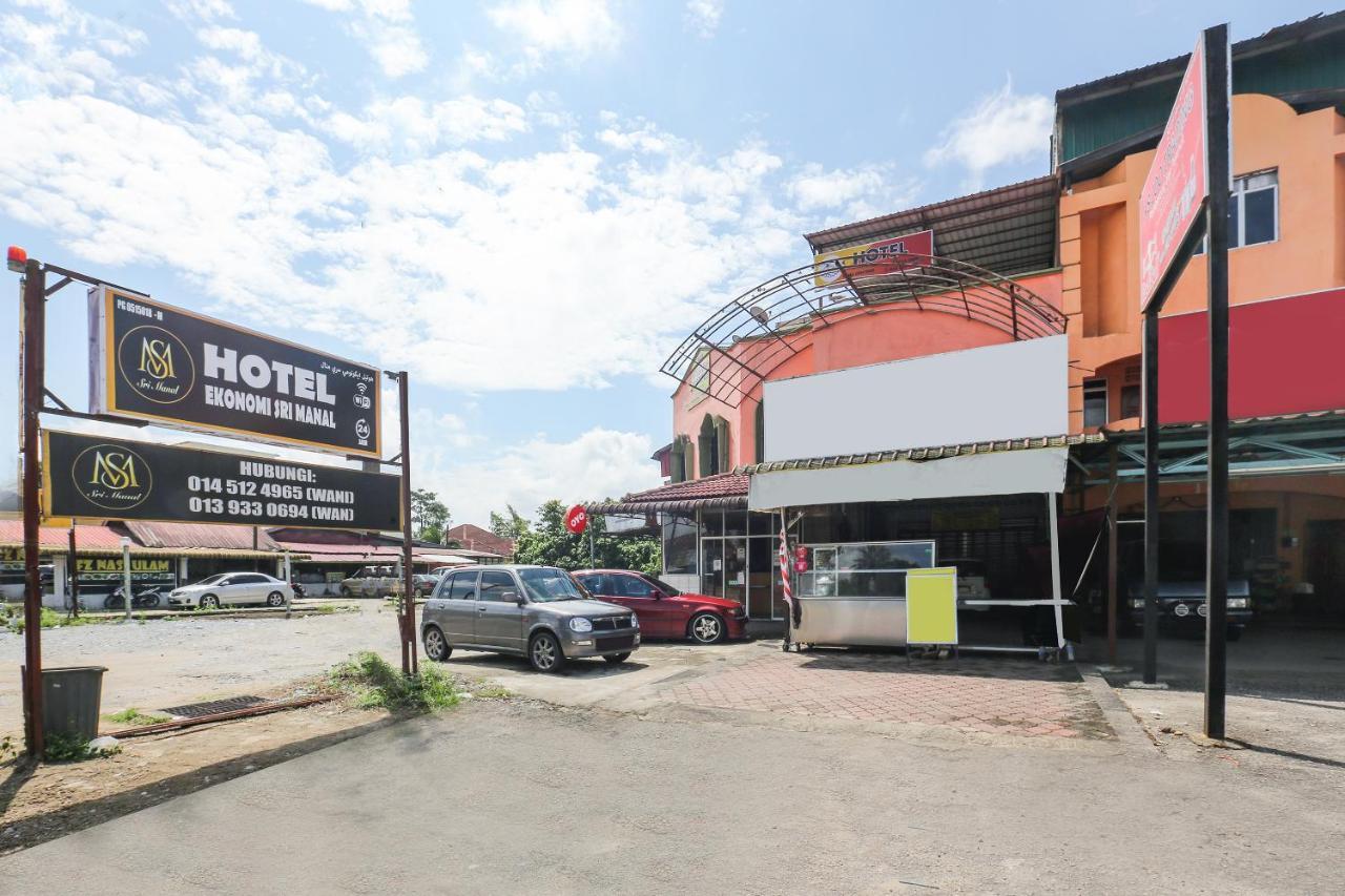 Oyo 90321 Hotel Bajet Sri Manal Tanah Merah  Eksteriør bilde
