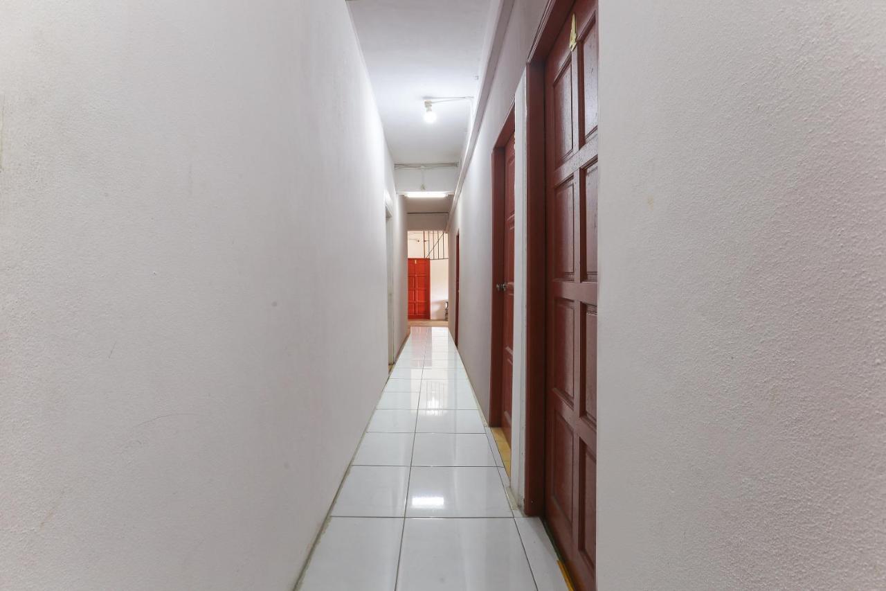 Oyo 90321 Hotel Bajet Sri Manal Tanah Merah  Eksteriør bilde