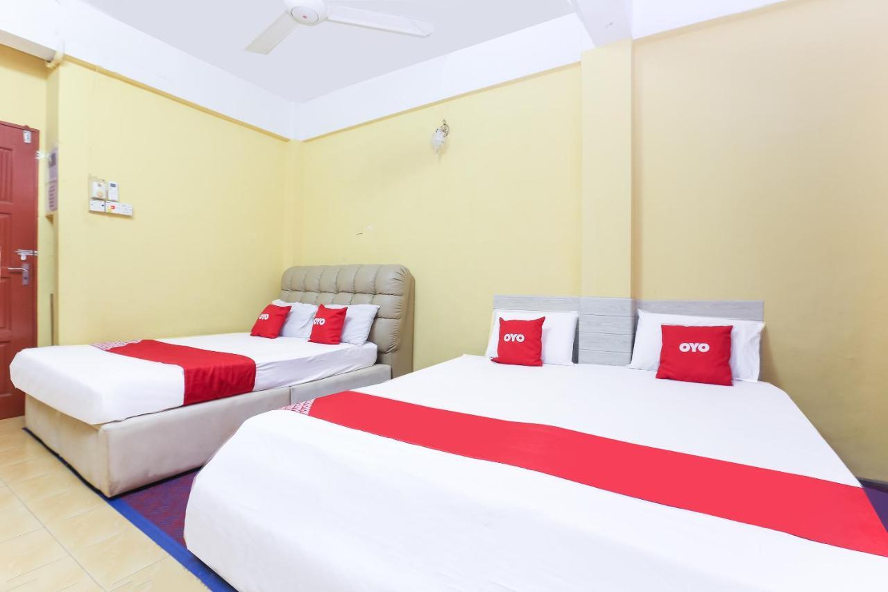 Oyo 90321 Hotel Bajet Sri Manal Tanah Merah  Eksteriør bilde