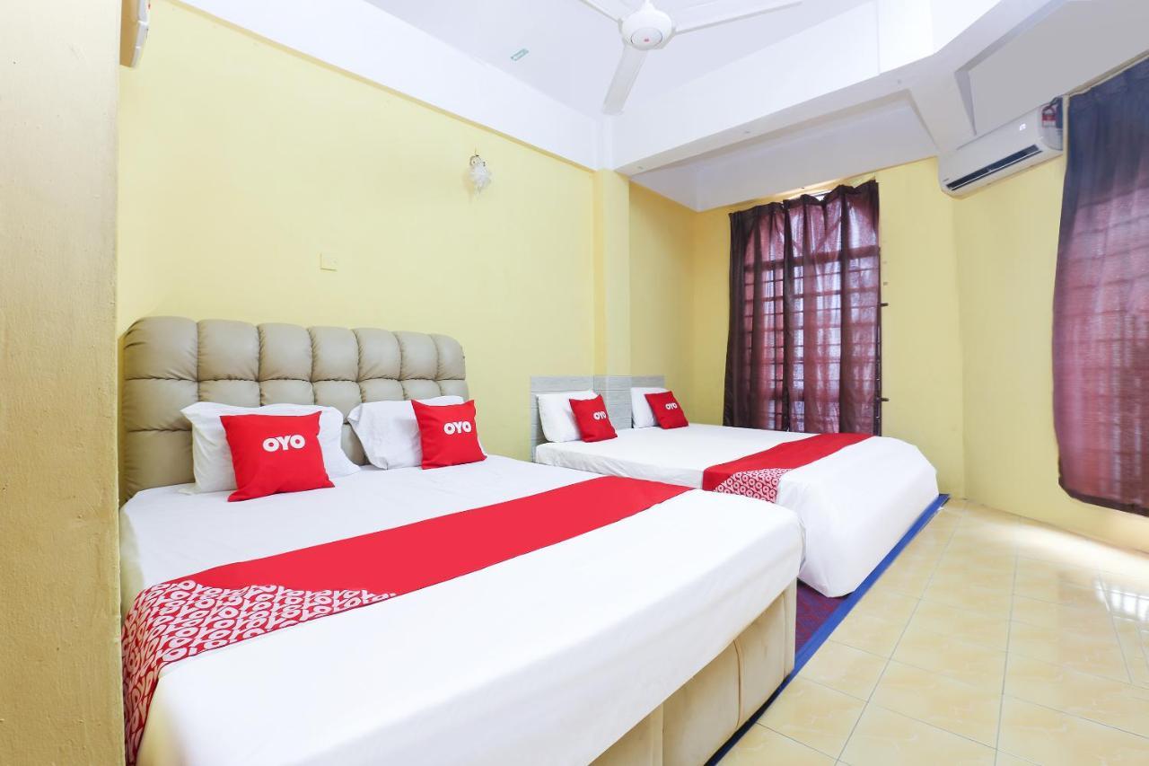 Oyo 90321 Hotel Bajet Sri Manal Tanah Merah  Eksteriør bilde