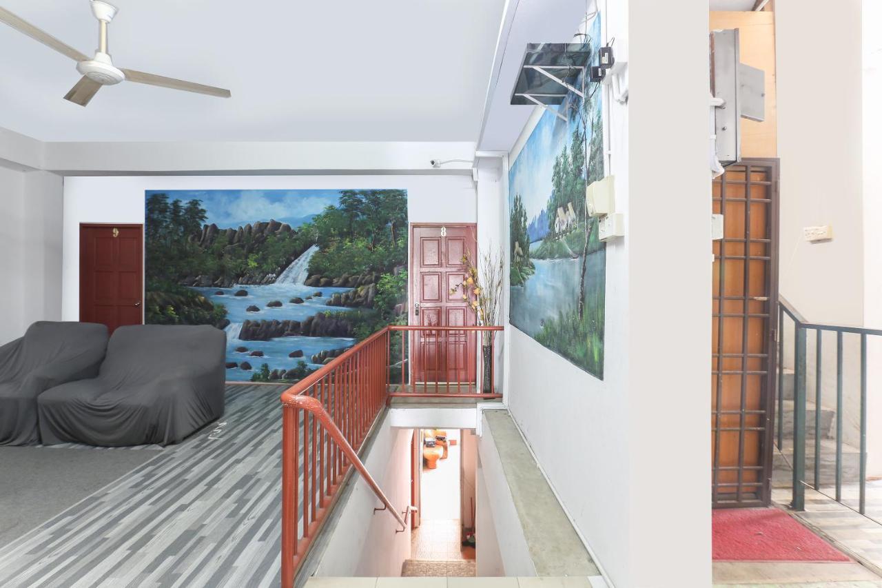 Oyo 90321 Hotel Bajet Sri Manal Tanah Merah  Eksteriør bilde